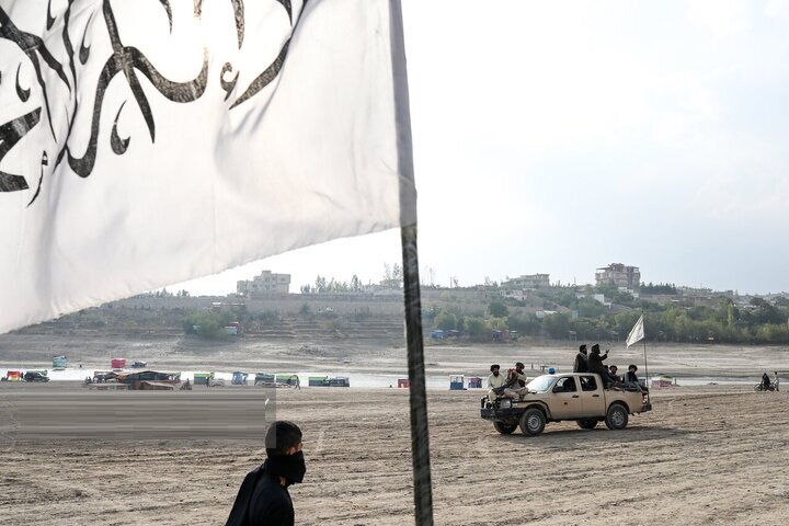 عکس تکان دهنده از حمله نیروهای وحشی طالبان به مرز ایران