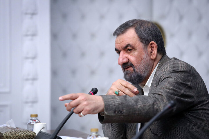 محسن رضایی رای خود در مرحله دوم انتخابات ریاست جمهوری را اعلام کرد