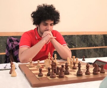 سوپر استاد بزرگ روس مقابل شطرنج‌باز ایرانی زانو زد + فیلم