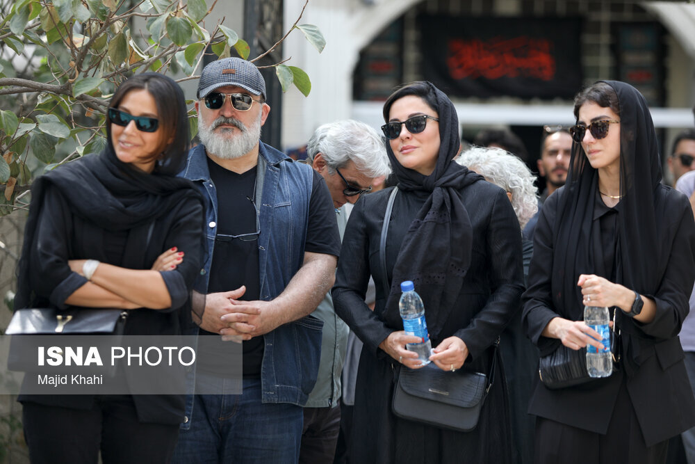 اشک‌های شهاب حسینی در آغوش مهدی سلطانی + تصاویر