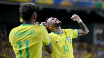 برزیلی‌ها نیمار را با پاپ کورن زدند!+ عکس