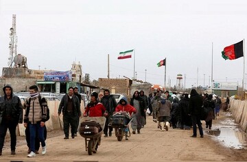 ۶۰ هزار افغانستانی از طریق این مرز خارج شدند