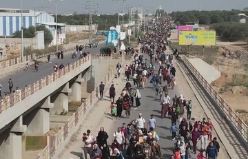 فیلم هوایی کوچ تاثرانگیز فلسطینیان از شمال نوار غزه به جنوب