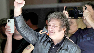 پایان بانک‌مرکزی در آرژانتین؛«خاویر مایلی» رئیس‌جمهور شد