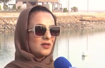 ثبت رکورد جدید گینس / زن شناگر ایرانی با دستان بسته ۱۲ کیلومتر شنا کرد