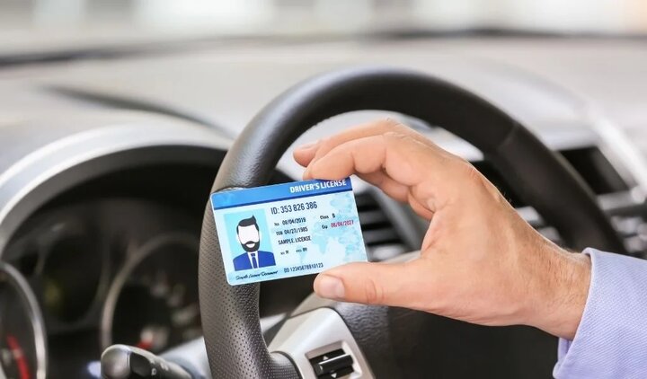 جزئیات صدور گواهینامه دو زبانه برای رانندگان + لینک ثبت‌نام