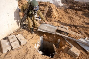 تونل‌های غزه زیر آب رفت؟/ حماس: تونل‌ها ضدسیل هستند