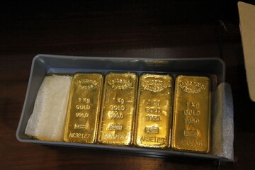 حراج شمش، چکش خورد؛فروش ۱۰ کیلوگرم طلا در گام نخست