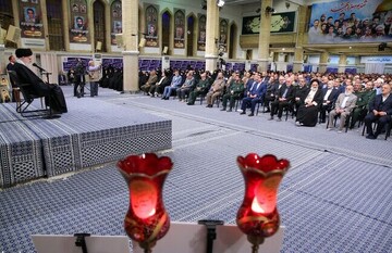 بیانات رهبر معظم انقلاب  در دیدار با دست‌اندرکاران کنگره ۲۴ هزار شهید تهران