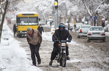هشدار یخ زدگی در پی بارش برف در تهران