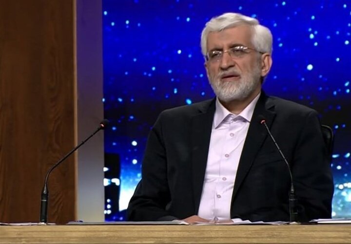 جلیلی در مناظره: پزشکیان اطلاعات ابتدایی ندارد می‌خواهد رئیس جمهور شود/می‌خواهد دولت سوم روحانی را تشکیل دهد