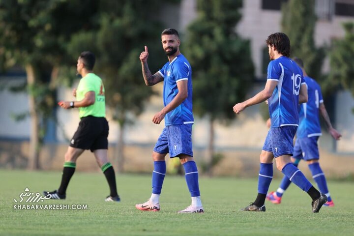 نمایی دیگر از تتوی جنجالی آرمین سهرابیان/ این عکس‌ها کار دست مدافع استقلال داد!